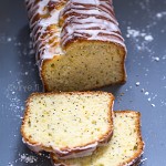 Lemon-poppyseed -cake